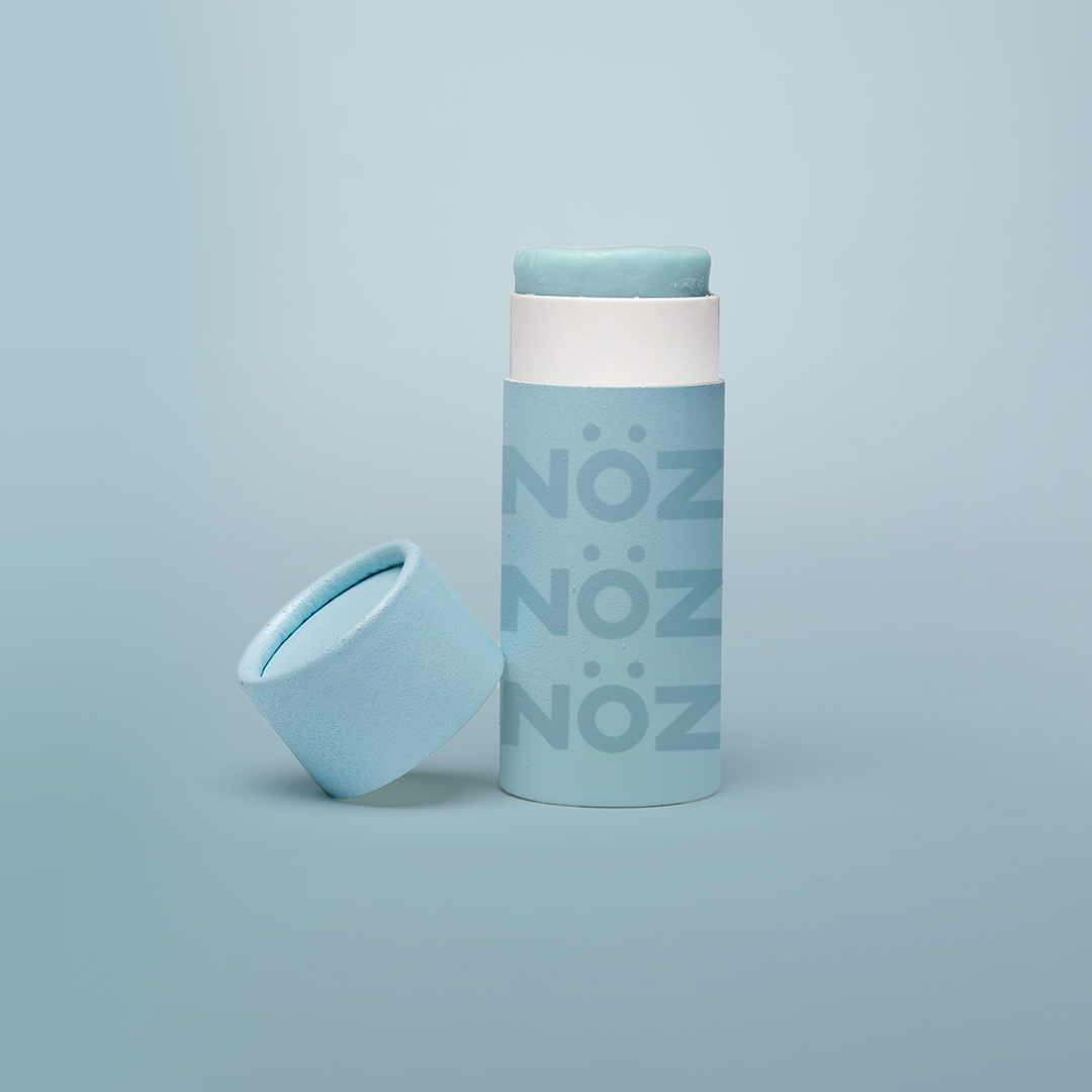 NӦZ sunscreen for the nose in the colorful shade light blue